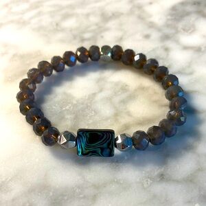 Abalone shell & dark grey Swarovski crystal bracelet